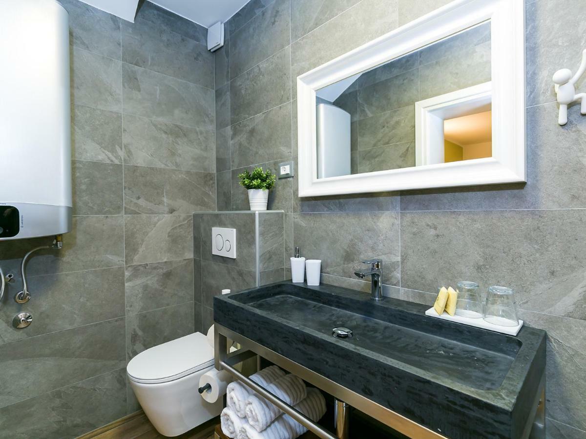 Pool Premium Apartment Врсар Экстерьер фото